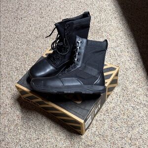 Men's Viktos Black Tactical Lace-Up Boots